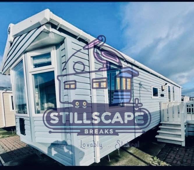 8 Berth Seaside Retreat - Golden Gate, Towyn *